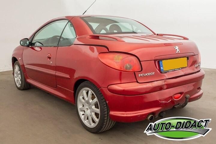 Occasion Peugeot 206 CC 136 PK (100 kW) 2003 Cabriolet