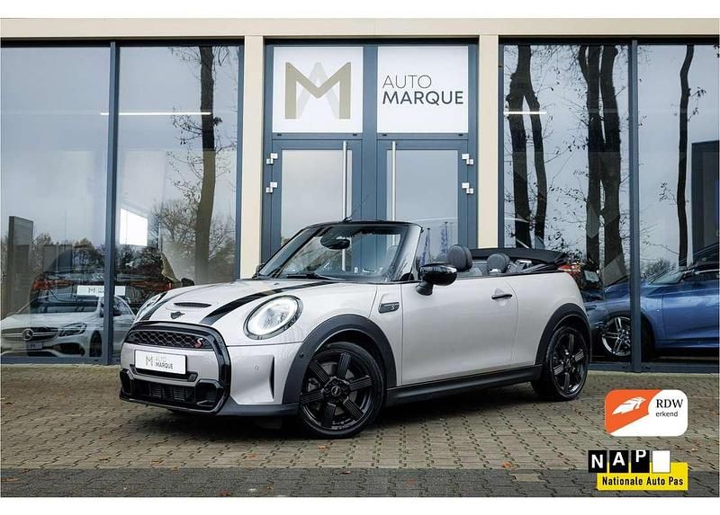 Grijs Gebruikt 2021 Mini Cooper S Cabriolet Classic Cabriolet | € 30.900 (Eerlijke prijs) - Afbeelding 1/4