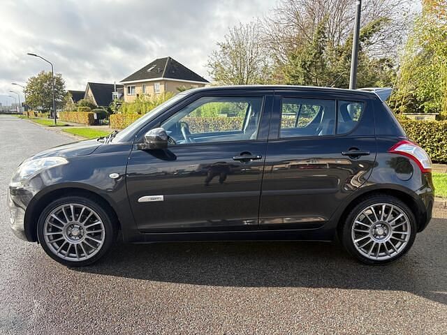 Occasion Suzuki Swift Comfort 94 PK (69 kW) 2011 Zwart Hatchback
