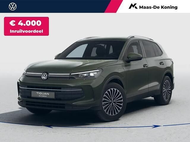 Groen Nieuw 2026 VW Tiguan Comfortline SUV | € 52.980 (Eerlijke prijs) - Afbeelding 1/4