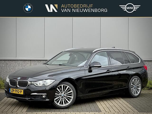 Zwart Occasion 2016 BMW 320 Executive Stationwagen | € 18.890 (Eerlijke prijs) - Afbeelding 1/4