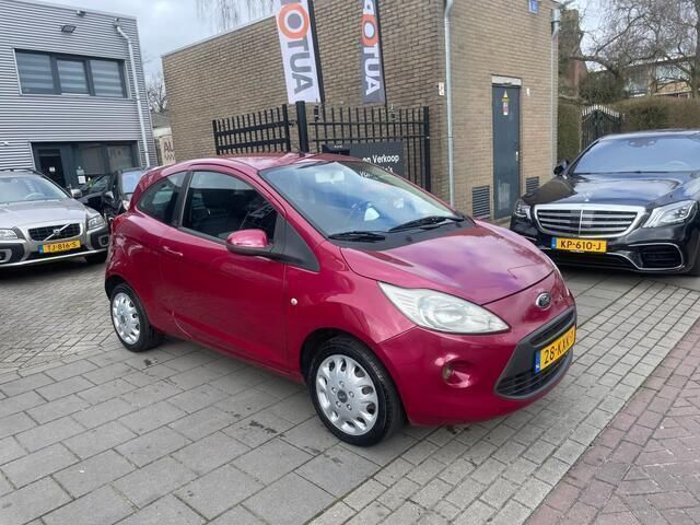 Occasion Ford Ka Titanium 69 PK (50 kW) 2010 , metallic lak Hatchback