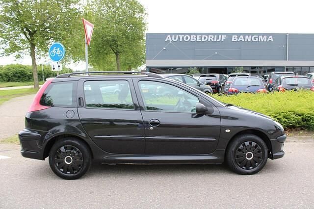 Occasion Peugeot 206 75 PK (55 kW) 2005 Zwart Stationwagen