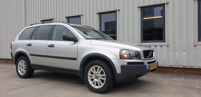 Occasion Volvo XC90 Momentum 210 PK (154 kW) 2005 Grijs (metallic) SUV