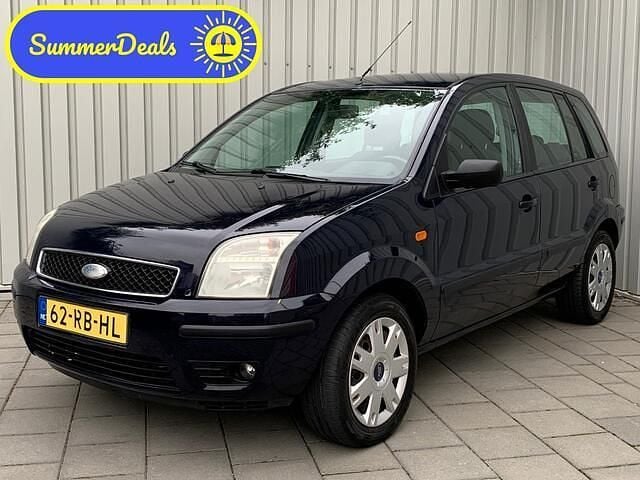 Blauw, metallic lak Gebruikt 2005 Ford Fusion Ghia MPV | € 2.745 (Eerlijke prijs) - Afbeelding 1/4