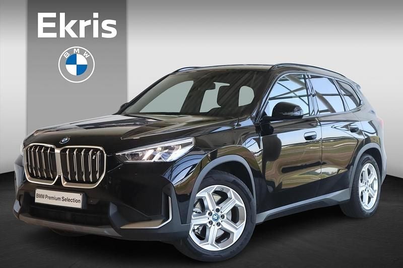 Zwart Gebruikt 2023 BMW iX1 Shadowline SUV | € 37.500 (Super prijs) - Afbeelding 1/4