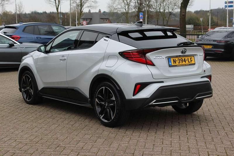 Occasion Toyota C-HR Sport 98 PK (72 kW) 2021 Grijs (metallic) SUV