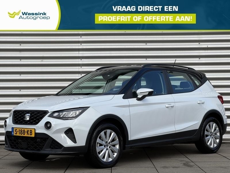 Wit Gebruikt 2023 Seat Arona Business SUV | € 21.940 (Eerlijke prijs) - Afbeelding 1/4