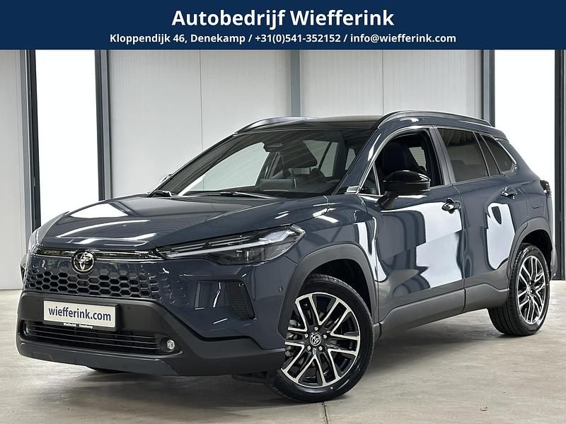 Grijs Nieuw 2025 Toyota Corolla Cross Executive SUV | € 45.950 (Eerlijke prijs) - Afbeelding 1/4