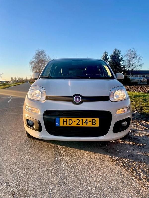 Occasion Fiat Panda Lounge 59 PK (43 kW) 2015 Beige (metallic) Hatchback