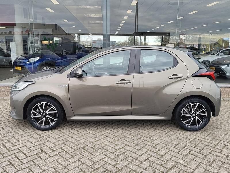 Occasion Toyota Yaris Hybrid Edition 2020 Groen (metallic) Hatchback
