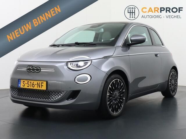 Grijs Gebruikt 2023 Fiat 500e La Prima Hatchback | € 23.995 (Eerlijke prijs) - Afbeelding 1/4