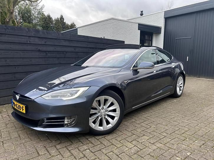 Gebruikt 2017 Tesla Model S Hatchback | € 22.950 (Eerlijke prijs) - Afbeelding 1/4