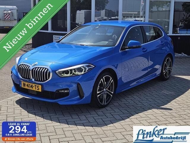 Blauw Gebruikt 2022 BMW 116 M Sport Hatchback | € 21.950 (Iets duurder) - Afbeelding 1/4