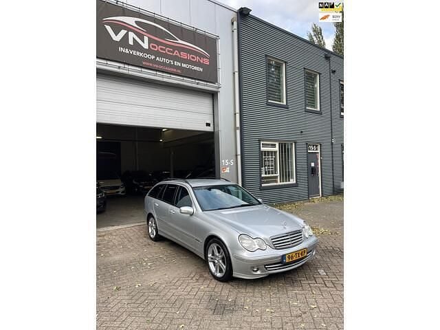 Grijs Gebruikt 2007 Mercedes C220 Avantgarde Stationwagen | € 3.950 (Eerlijke prijs) - Afbeelding 1/4