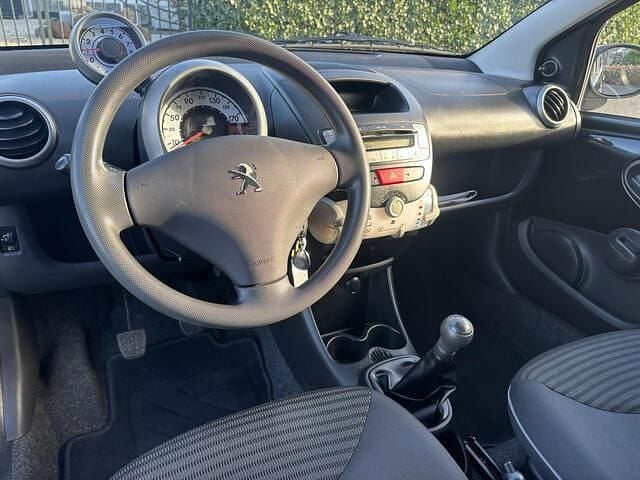 Occasion Peugeot 107 Active 68 PK (50 kW) 2013 Zwart Hatchback