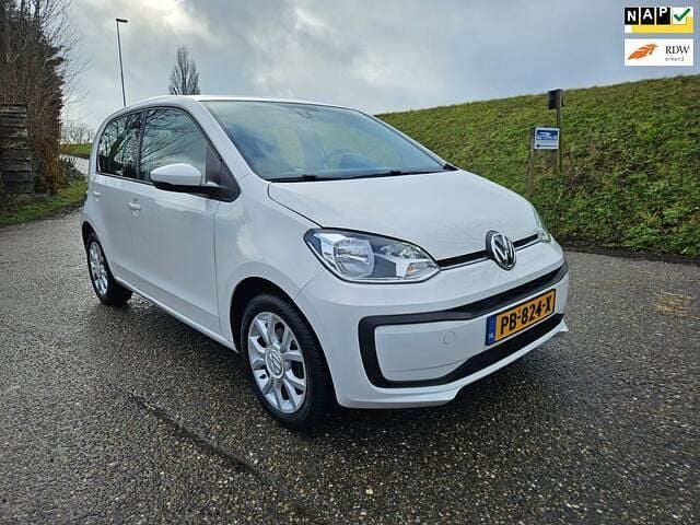 Wit Occasion 2017 VW up! Move Hatchback | € 6.245 (Goede deal) - Afbeelding 1/4