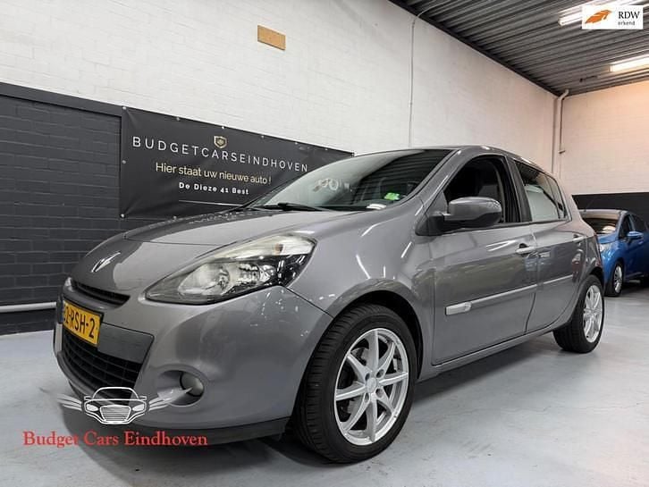 Gebruikt 2011 Renault Clio II Collection | € 2.895 (Eerlijke prijs) - Afbeelding 1/1
