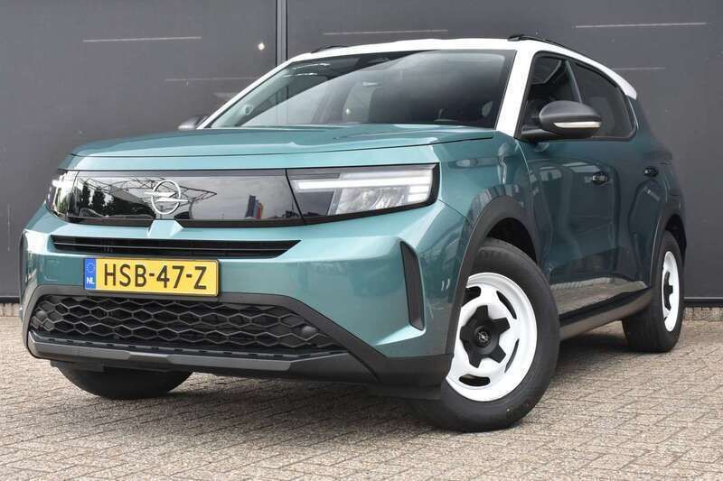 Groen Nieuw 2025 Opel Frontera Edition SUV | € 30.900 - Afbeelding 1/4