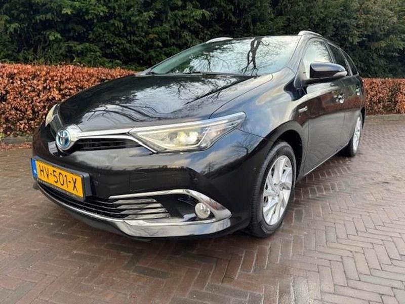 Occasion Toyota Auris Hybrid Executive 99 PK (72 kW) 2015 Zwart Stationwagen