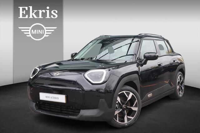 Zwart Gebruikt 2025 Mini Aceman Classic SUV | € 37.900 - Afbeelding 1/4