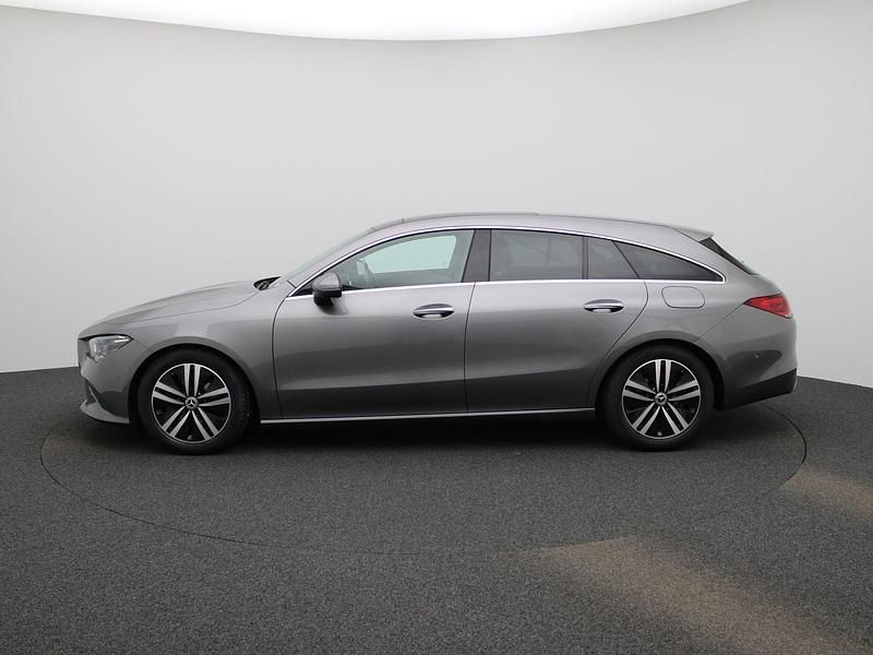 Occasion Mercedes CLA200 Shooting Brake Business 163 PK (119 kW) 2021 Grijs Stationwagen