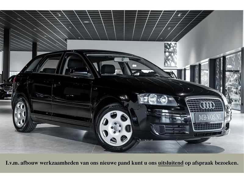 Zwart Gebruikt 2006 Audi A3 Attraction Hatchback | € 3.490 (Eerlijke prijs) - Afbeelding 1/4