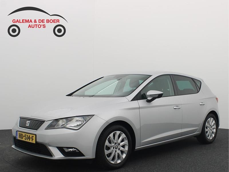 Occasion Seat Leon CONNECT 116 PK (85 kW) 2015 Grijs Hatchback