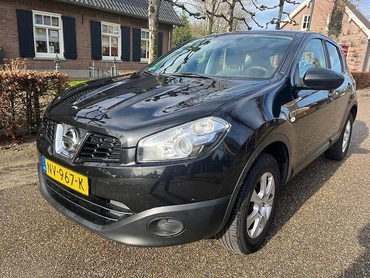 Zwart (metallic) Occasion 2011 Nissan Qashqai SUV | € 5.450 (Goede deal) - Afbeelding 1/4