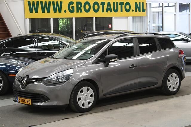 Grijs Gebruikt 2014 Renault Clio GrandTour Authentique Stationwagen | € 5.444 (Super prijs) - Afbeelding 1/4