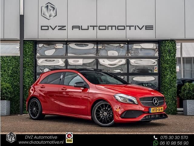 Rood Gebruikt 2018 Mercedes A200 Sport Edition Hatchback | € 21.950 (Iets duurder) - Afbeelding 1/4