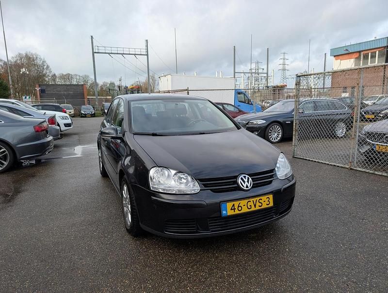 Zwart Gebruikt 2008 VW Golf VI Comfortline Hatchback | € 2.450 (Super prijs) - Afbeelding 1/4