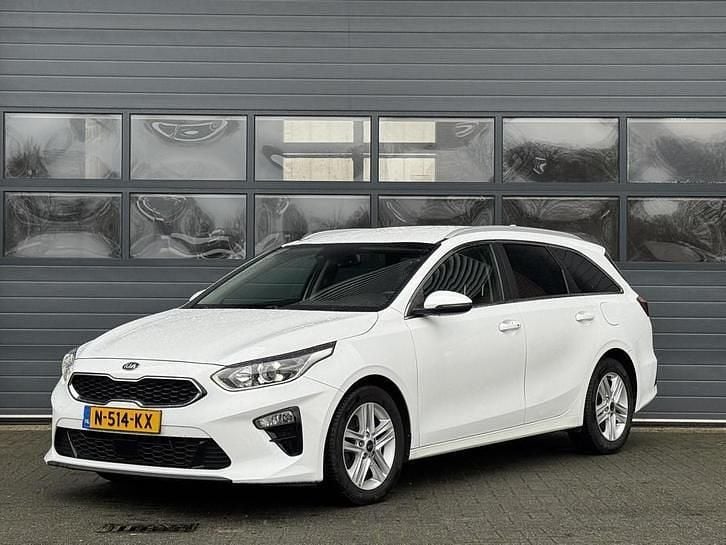 Wit Gebruikt 2021 Kia Ceed Sportswagon Stationwagen | € 19.999 (Eerlijke prijs) - Afbeelding 1/3
