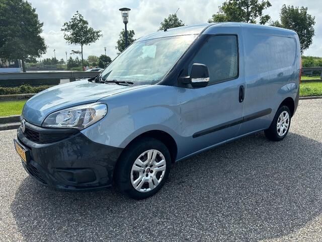 Occasion Fiat Doblò 80 PK (58 kW) 2017 Blauw MPV