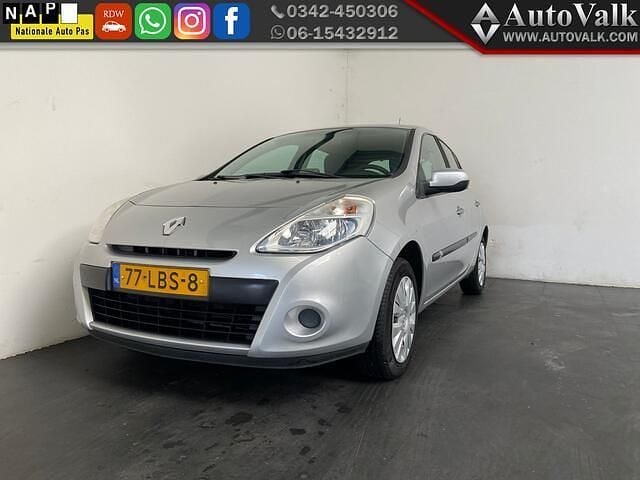 Grijs Occasion 2010 Renault Clio II Expression Hatchback | € 2.949 (Eerlijke prijs) - Afbeelding 1/4