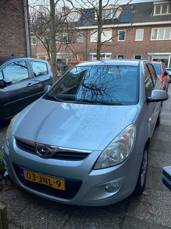 Occasion 2009 Hyundai i20 | € 990 (Super prijs) - Afbeelding 1/4