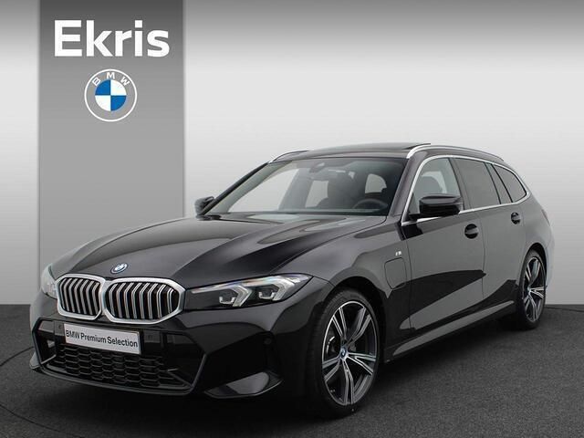 Zwart Gebruikt 2024 BMW 320 M Sport Stationwagen | € 43.695 (Eerlijke prijs) - Afbeelding 1/4