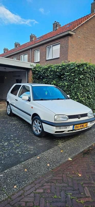Occasion 1992 VW Golf III | € 4.500 - Afbeelding 1/4
