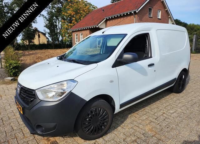 Wit Gebruikt 2017 Dacia Dokker Van | € 8.995 (Eerlijke prijs) - Afbeelding 1/4