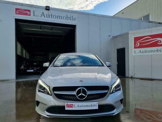 Grijs Gebruikt 2018 Mercedes CLA200 Shooting Brake Stationwagen | € 20.750 (Iets duurder) - Afbeelding 1/4