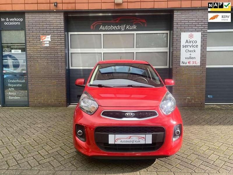 Rood Gebruikt 2017 Kia Picanto Hatchback | € 6.150 (Eerlijke prijs) - Afbeelding 1/4
