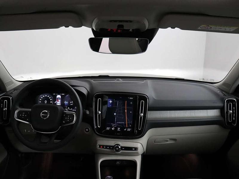 Occasion Volvo XC40 Inscription 211 PK (155 kW) 2022 Blauw SUV