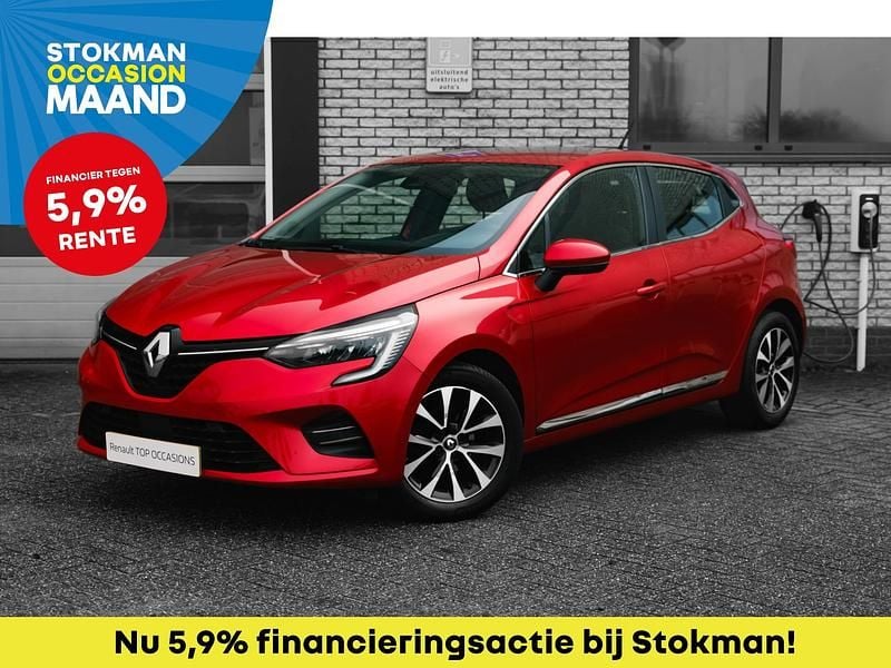 Rood metallic Occasion 2020 Renault Clio V Intens Hatchback | € 12.900 (Iets duurder) - Afbeelding 1/3