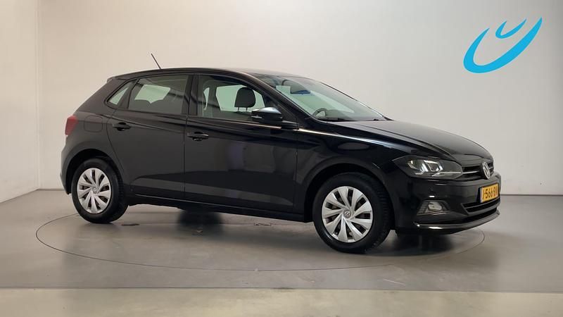 Zwart Gebruikt 2020 VW Polo Comfortline Hatchback | € 11.950 (Goede deal) - Afbeelding 1/3