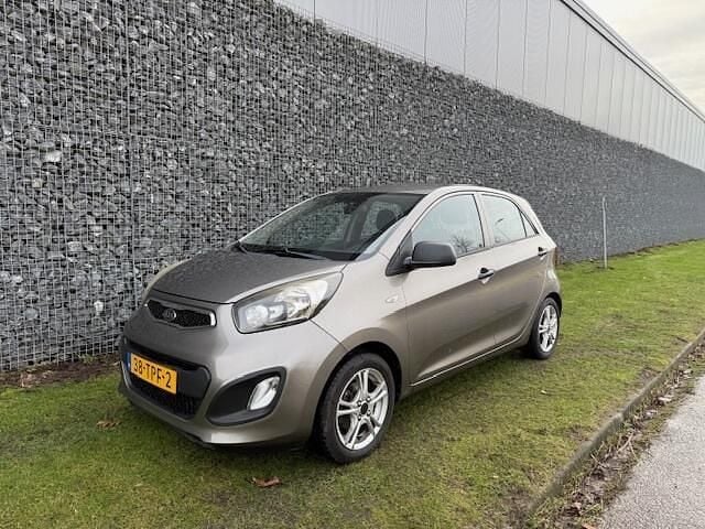 Grijs Occasion 2012 Kia Picanto Comfort Hatchback | € 4.495 (Goede deal) - Afbeelding 1/4