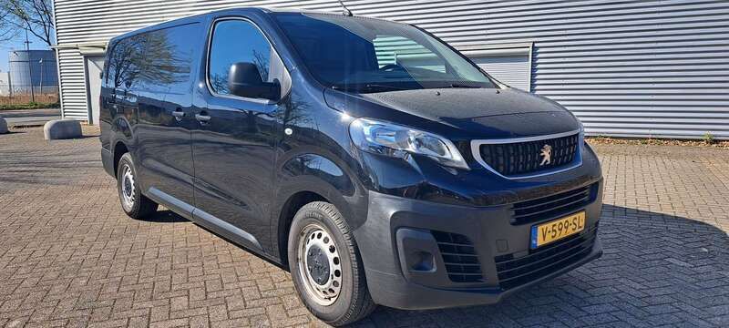 Zwart Gebruikt 2018 Peugeot Expert Van | € 19.450 - Afbeelding 1/4