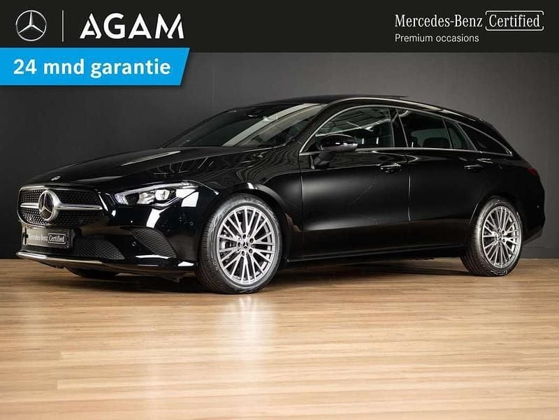 Zwart, metallic lak Gebruikt 2024 Mercedes CLA180 Shooting Brake Business Stationwagen | € 37.950 (Iets duurder) - Afbeelding 1/4
