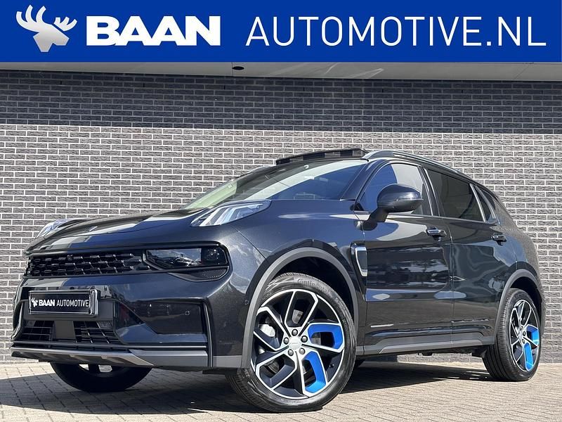 Zwart Gebruikt 2023 Lynk & Co 01 SUV | € 28.900 (Eerlijke prijs) - Afbeelding 1/4