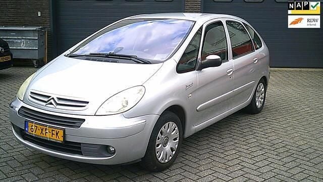 Grijs Gebruikt 2007 Citroën Xsara Picasso MPV | € 500 (Super prijs) - Afbeelding 1/4