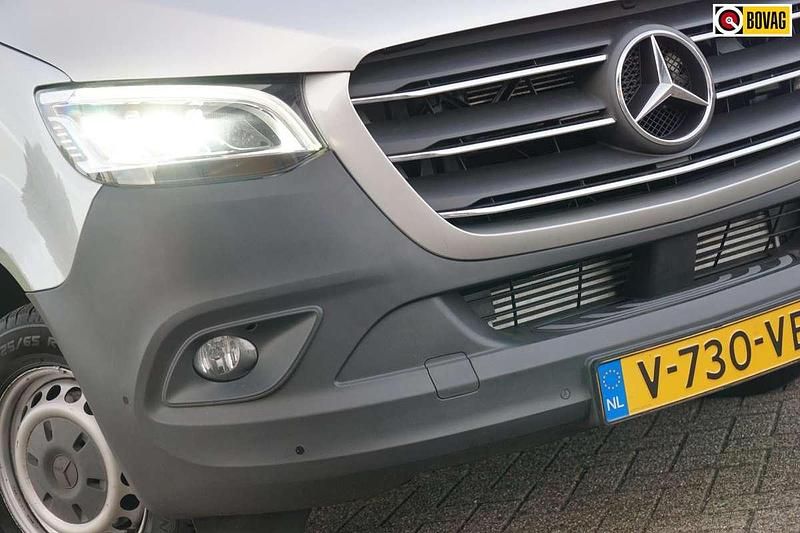 Zilver Gebruikt 2018 Mercedes Sprinter Van | € 21.425 (Super prijs) - Afbeelding 1/4